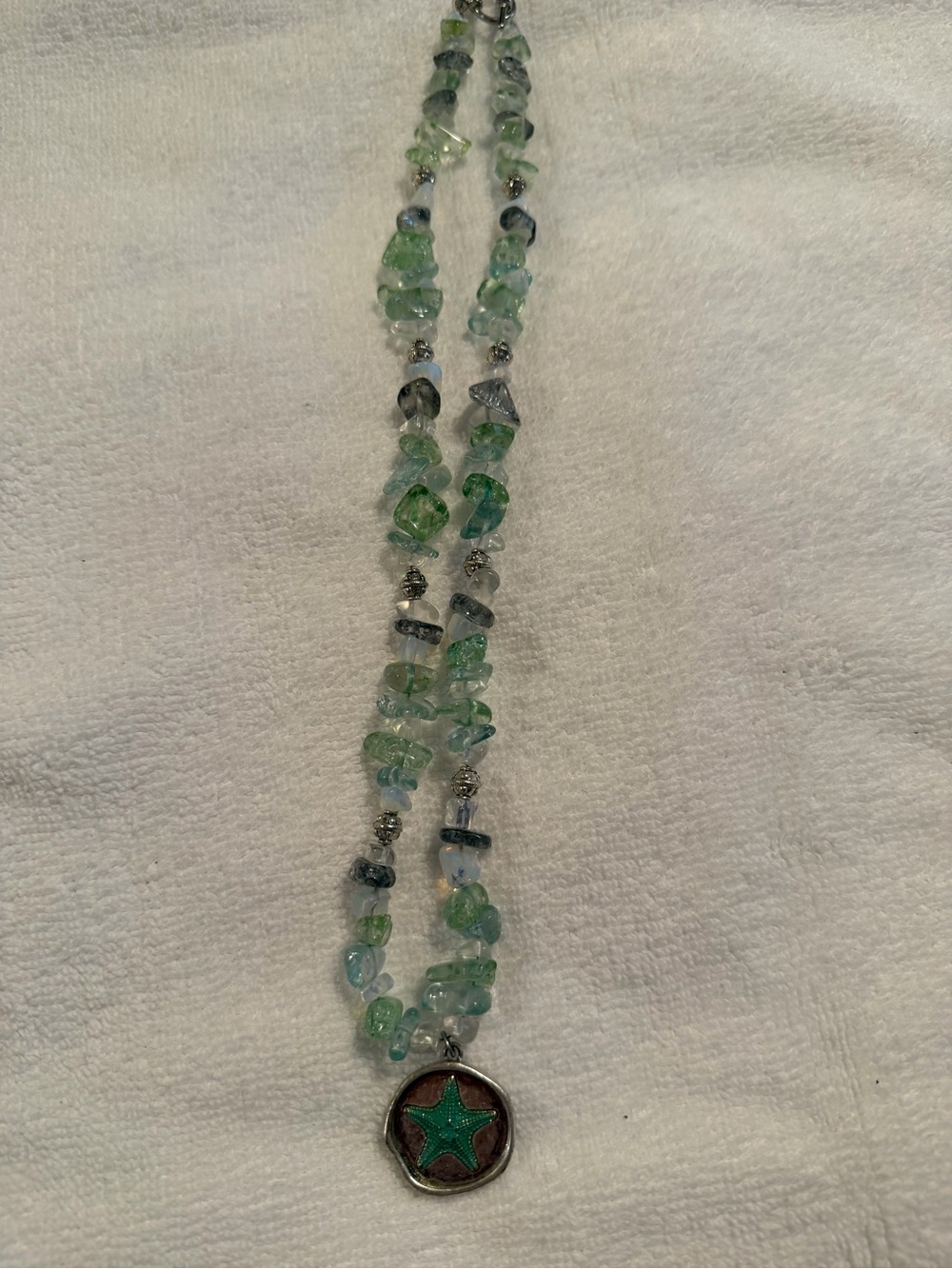 Green Star Pendant Beaded Necklace - Women Jewelry